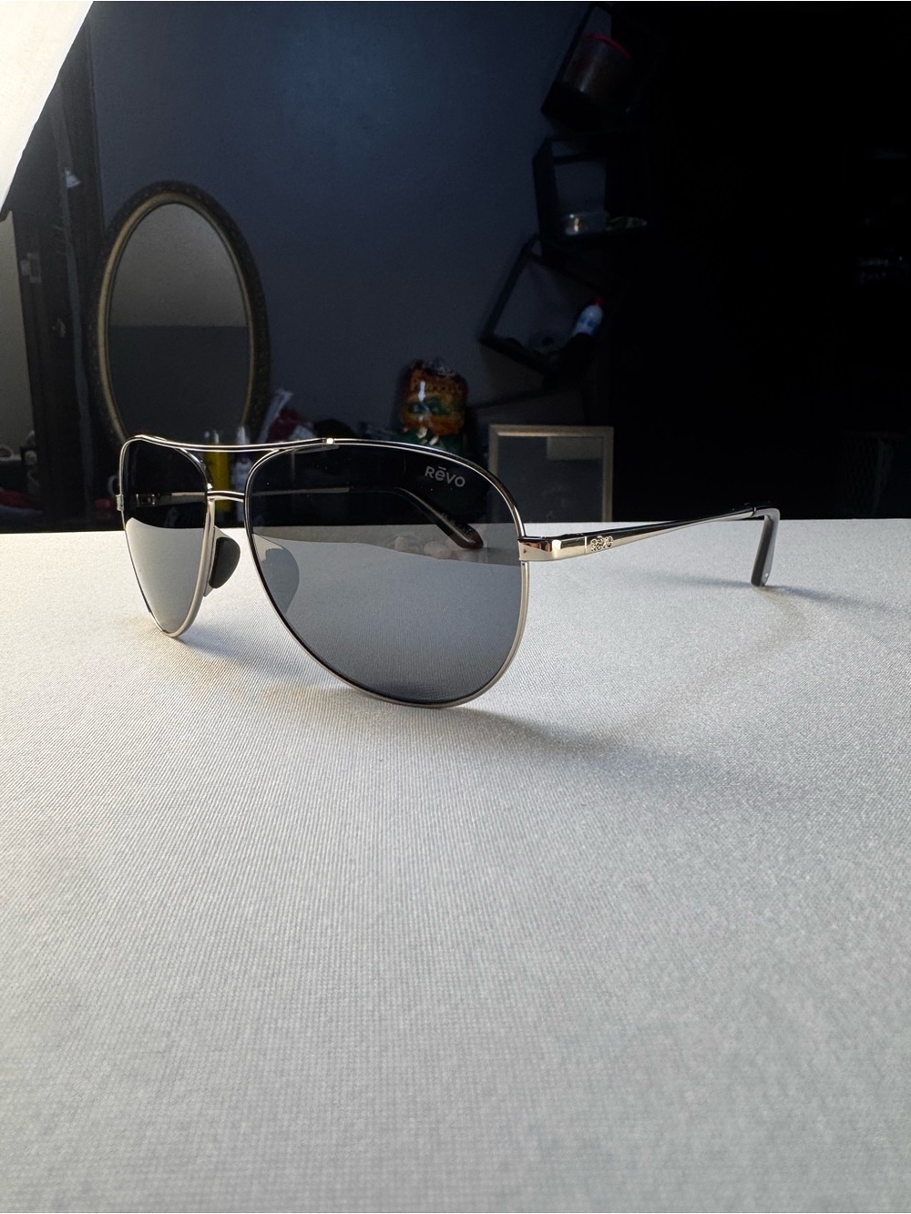 NEW! REVO RELAY 2 Shiny Silver POLARIZED Grey Lens Sunglass RE 2014 03 GY Pilot